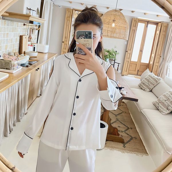 summer simulation silk plus size pajamas female ice silk home service suit strapless spicy long sleeve sleepwear, Black;red
summer simulation silk plus size pajamas female ice silk home service suit strapless spicy long sleeve sleepwear, Black;red