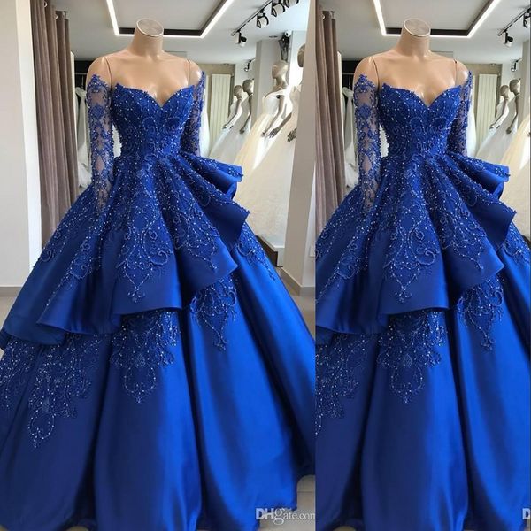 2020 new luxury ball gown quinceanera dresses sweetheart appliques beaded sweet 16 floor length plus size puffy prom evening gowns wear, Blue;red
2020 new luxury ball gown quinceanera dresses sweetheart appliques beaded sweet 16 floor length plus size puffy prom evening gowns wear, Blue;red