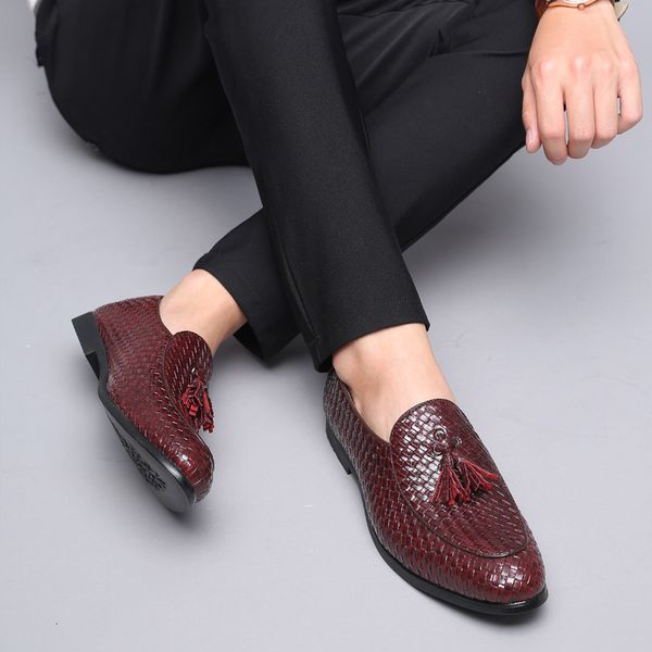 2019 fashion shoes designer shoes plus sizemen sneakers casual shoes solid colors men sneakers dress shoe size 38-48
2019 fashion shoes designer shoes plus sizemen sneakers casual shoes solid colors men sneakers dress shoe size 38-48