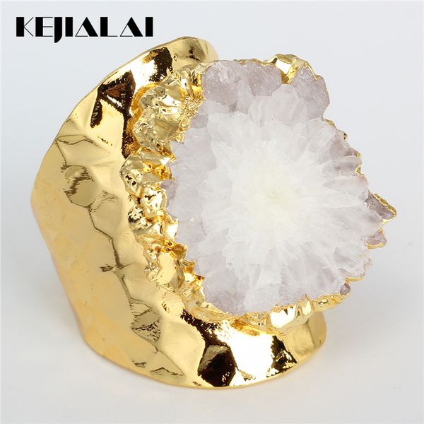 kejialai luxury jewelry white quarz kristall druzy stone golden frame charms adjustable open ring for women man c19041201, Slivery;golden
kejialai luxury jewelry white quarz kristall druzy stone golden frame charms adjustable open ring for women man c19041201, Slivery;golden