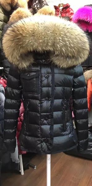 

M95 Armoise ветровка для женщин зимней куртки пальто зимы дамы Анорак женщин пальто с реальным енотом меховой курткой