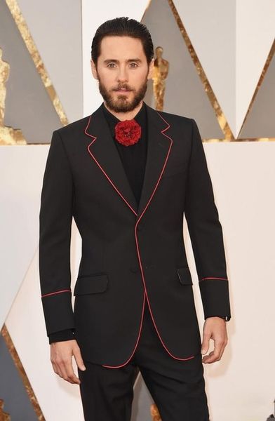 new design black groom tuxedos groomsmen men's wedding prom suits 2018 fashion men red caeprt tuxedos (jacket+pants+tie, White;black
new design black groom tuxedos groomsmen men's wedding prom suits 2018 fashion men red caeprt tuxedos (jacket+pants+tie, White;black