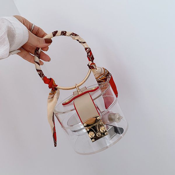 оригинальный дизайн 2020 новый прозрачный shoulder bucket bag мода замок перекинул кольцо сумки
оригинальный дизайн 2020 новый прозрачный shoulder bucket bag мода замок перекинул кольцо сумки