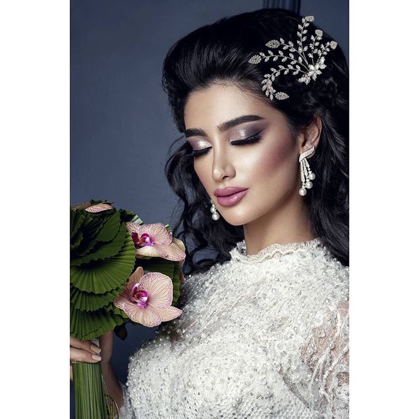 tiaras and crowns hadiyana novel wedding hair accessories simple elegant for women zircon bc4871 corona princesa, White;golden
tiaras and crowns hadiyana novel wedding hair accessories simple elegant for women zircon bc4871 corona princesa, White;golden
