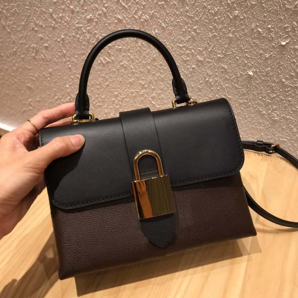designer-2020 fashion brand luxury shoulder bag designer handbags calfskin leather 4 colors leather cross-body bag ing
designer-2020 fashion brand luxury shoulder bag designer handbags calfskin leather 4 colors leather cross-body bag ing