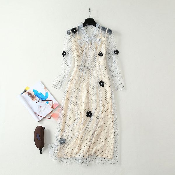 new clothes for women in europe and america for the summer of 2019 bow collar with long sleeves applique dot mesh dress, Black;gray
new clothes for women in europe and america for the summer of 2019 bow collar with long sleeves applique dot mesh dress, Black;gray