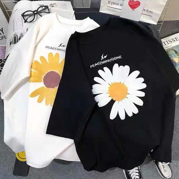 fashionable printing all-match base t- shirt 2020 daisy short-sleeved t-shirt female loose student ins, White
fashionable printing all-match base t- shirt 2020 daisy short-sleeved t-shirt female loose student ins, White