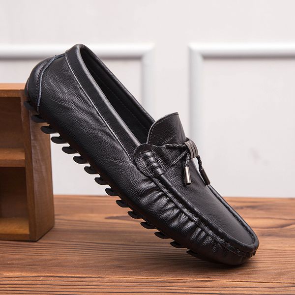 spring moccasins men loafers shoes breathable male flats designer shoes men pu leather casual boat walking driver footwear, Black
spring moccasins men loafers shoes breathable male flats designer shoes men pu leather casual boat walking driver footwear, Black