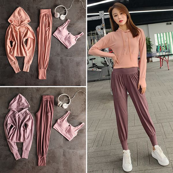 model women tracksuit quick-drying sportwear women yoga set yoga shirt+yoga leggings+sports bra
model women tracksuit quick-drying sportwear women yoga set yoga shirt+yoga leggings+sports bra
