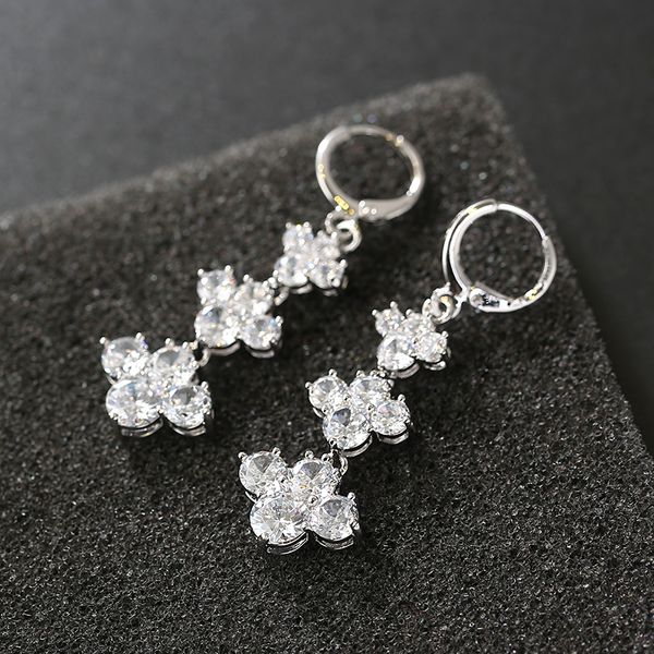 new korean style fine color rose gold earring women fashion jewelry cubic zirconia hanging earring female sale, Silver
new korean style fine color rose gold earring women fashion jewelry cubic zirconia hanging earring female sale, Silver