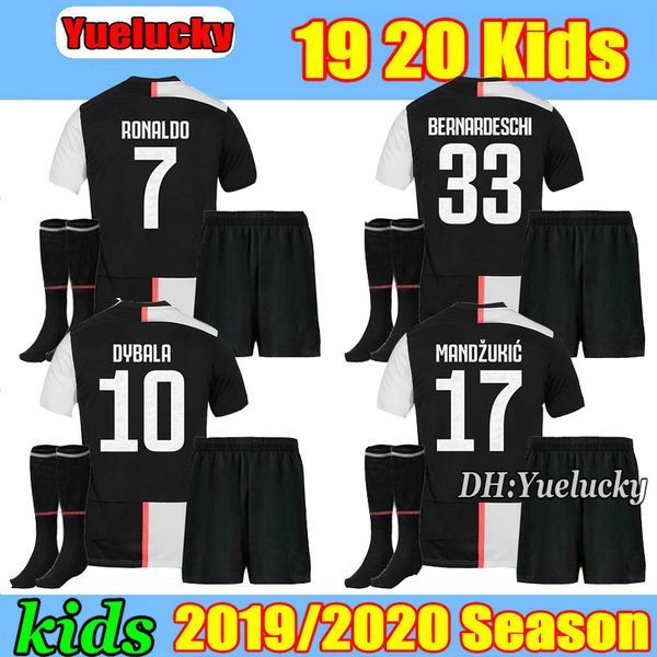 19 20 juventu occer jer ey kid kit et ock 2019 2020 ronaldo ram ey dybala kean mandzukic chiellini boy football hirt uniform
19 20 juventu occer jer ey kid kit et ock 2019 2020 ronaldo ram ey dybala kean mandzukic chiellini boy football hirt uniform