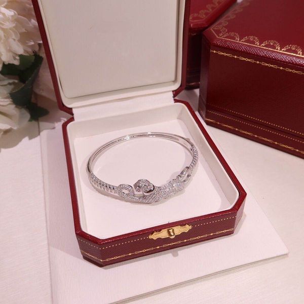 the same star luxury jewelry bracelet bracelet, cheetah inlaid with diamond bracelet chain, sub-gold material 18k gold plated wedding blessi, Golden;silver
the same star luxury jewelry bracelet bracelet, cheetah inlaid with diamond bracelet chain, sub-gold material 18k gold plated wedding blessi, Golden;silver