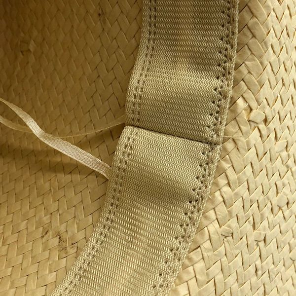 ladies handmade natural straw hat summer beach hat for women men panama cap fashion concave flat protetion visor sun boat hats, Blue;gray
ladies handmade natural straw hat summer beach hat for women men panama cap fashion concave flat protetion visor sun boat hats, Blue;gray