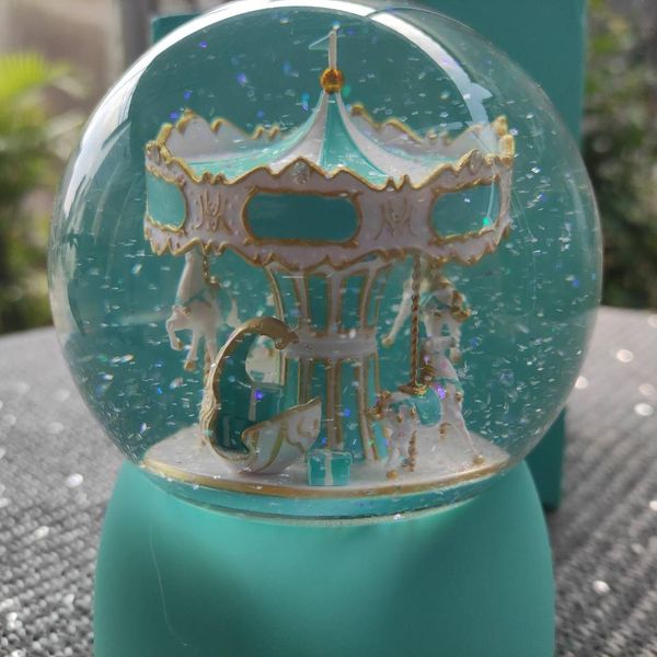 new fashion gift box classic gift crystal music carousel globe merry-go-round decoration brand transparcy snow globe xmas gift, Silver
new fashion gift box classic gift crystal music carousel globe merry-go-round decoration brand transparcy snow globe xmas gift, Silver