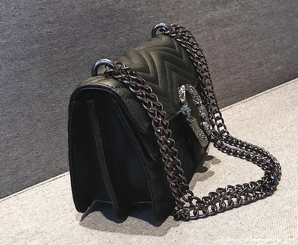 est brand women fashion letter small square bag designer embossed bacchus bag candy-colored chain shoulder bag mini phone coin purse
est brand women fashion letter small square bag designer embossed bacchus bag candy-colored chain shoulder bag mini phone coin purse