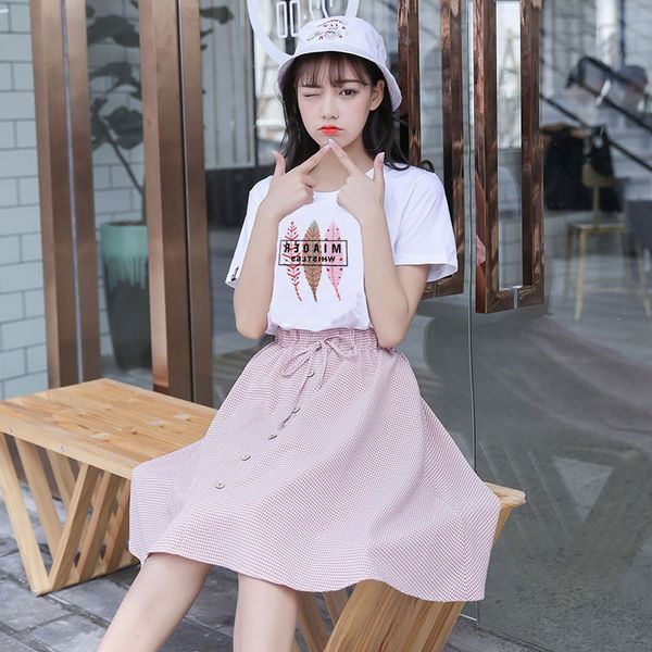 medium and long suit skirt plaid chiffon dress 2019 new summer two-piece set, White
medium and long suit skirt plaid chiffon dress 2019 new summer two-piece set, White