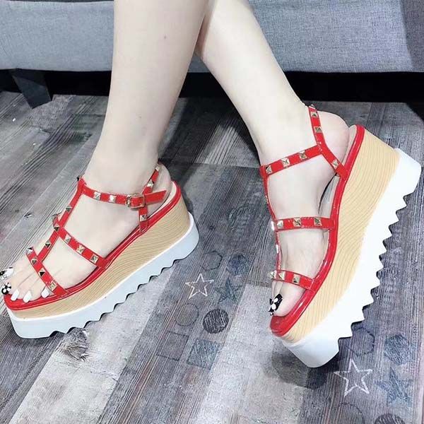 new pattern women high heels red bottom cataclou studs wedge platform sandals fashion cataclou sandals spikes rivets studded shoes, Black
new pattern women high heels red bottom cataclou studs wedge platform sandals fashion cataclou sandals spikes rivets studded shoes, Black