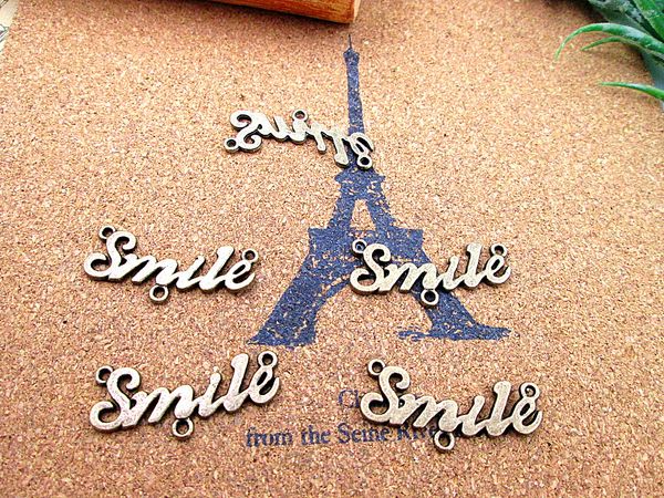 45pcs smile charms,antiquetibetan brass smile charm pendant,smile connector 33x14mm, Bronze;silver
45pcs smile charms,antiquetibetan brass smile charm pendant,smile connector 33x14mm, Bronze;silver
