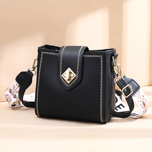 the new small bag handbag 2020 fashion shoulder bag messenger bag bucket bags
the new small bag handbag 2020 fashion shoulder bag messenger bag bucket bags