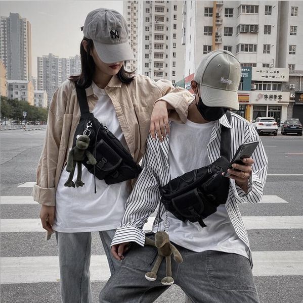 designer- waist bag gift packing 19ss 18ss 44th fashion fannypack fashion waist canvas travel belt bag men shoulder bagy
designer- waist bag gift packing 19ss 18ss 44th fashion fannypack fashion waist canvas travel belt bag men shoulder bagy