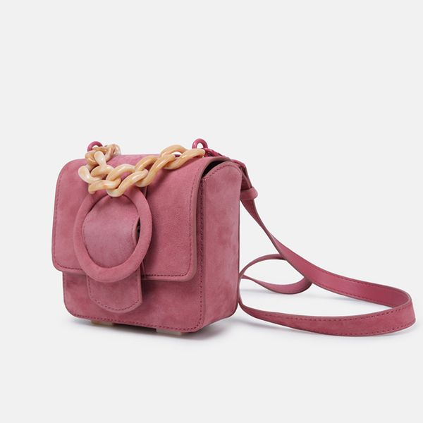 pink faux suede small square bag for ladies fashion acrylic handle handbags for female vintage korean style crossbody bag new
pink faux suede small square bag for ladies fashion acrylic handle handbags for female vintage korean style crossbody bag new