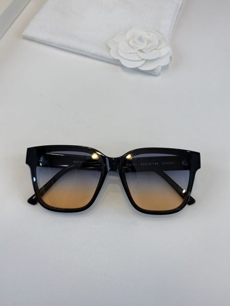 new 0721 mens sunglasses men sun glasses women sunglasses fashion style protects eyes gafas de sol lunettes de soleil with box, White;black
new 0721 mens sunglasses men sun glasses women sunglasses fashion style protects eyes gafas de sol lunettes de soleil with box, White;black
