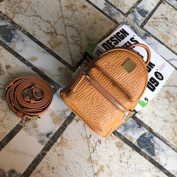 doratang new fashion korean punk rivet backpack men's and women's backpack student travel backpack four colors mini size
doratang new fashion korean punk rivet backpack men's and women's backpack student travel backpack four colors mini size