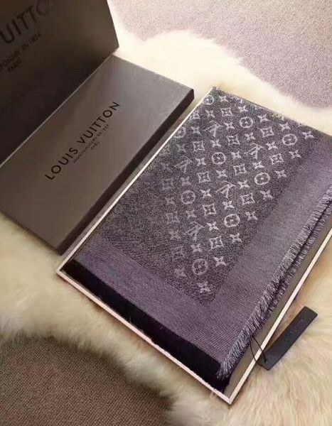 brand new шарф для женщин luxury letter pattern шелк шерсть кашемир золото нить дизайн толстые шарфы теплые шарфы размер 140x140cm, Blue;gray
brand new шарф для женщин luxury letter pattern шелк шерсть кашемир золото нить дизайн толстые шарфы теплые шарфы размер 140x140cm, Blue;gray