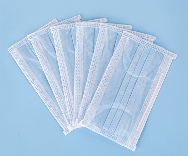 200pcs disposable face masks 3-layer dustproof face mouth masks anti pm2.5 safety face care elastic men women children protective masks
200pcs disposable face masks 3-layer dustproof face mouth masks anti pm2.5 safety face care elastic men women children protective masks