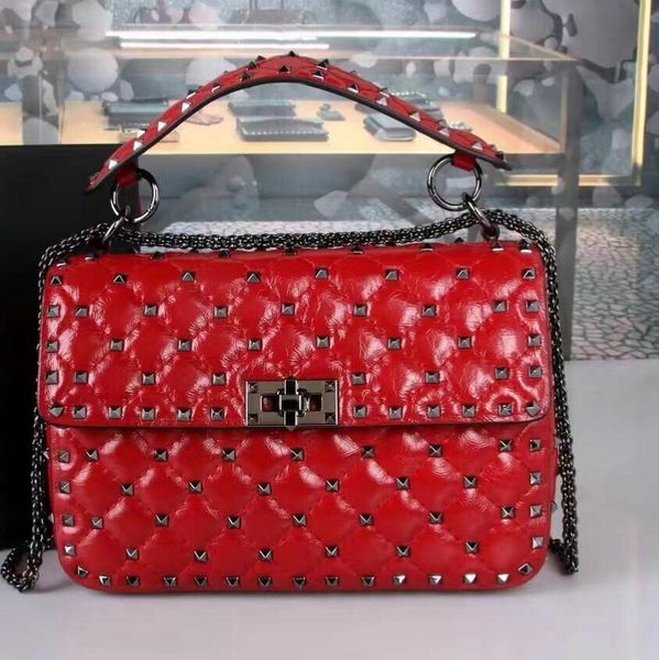 2019new genuine leather high fashion handbag diamond lattice metallic black rivet papaya print cow leather ol start evening median bag 24cm
2019new genuine leather high fashion handbag diamond lattice metallic black rivet papaya print cow leather ol start evening median bag 24cm