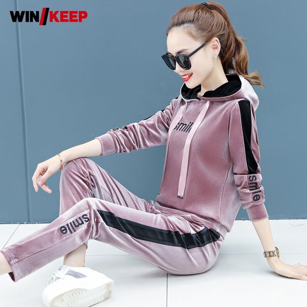 women outdoor jogging tracksuit hoody 2pcs running sets winter velvet warm female gym fitness sports suit long sleeve pullover, Black;blue
women outdoor jogging tracksuit hoody 2pcs running sets winter velvet warm female gym fitness sports suit long sleeve pullover, Black;blue