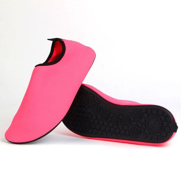 new beach pool gym water socks beach swim solid men woman barefoot skin sock shoes
new beach pool gym water socks beach swim solid men woman barefoot skin sock shoes