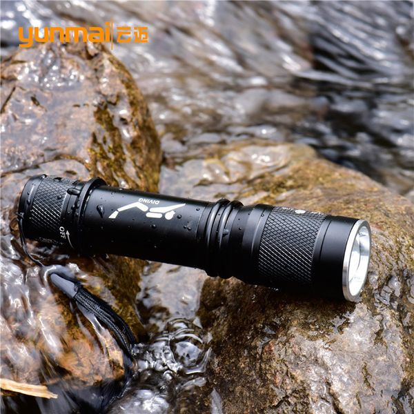 xml t6 major exceed light diving flashlight led flashlight waterproof long s flashlight rotating switch
xml t6 major exceed light diving flashlight led flashlight waterproof long s flashlight rotating switch