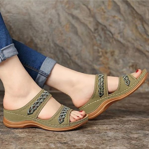 2020 summer women flat sandals buckle strap ladies beach slip on wedges female shoes comfortable woman slippers, Black 
2020 summer women flat sandals buckle strap ladies beach slip on wedges female shoes comfortable woman slippers, Black