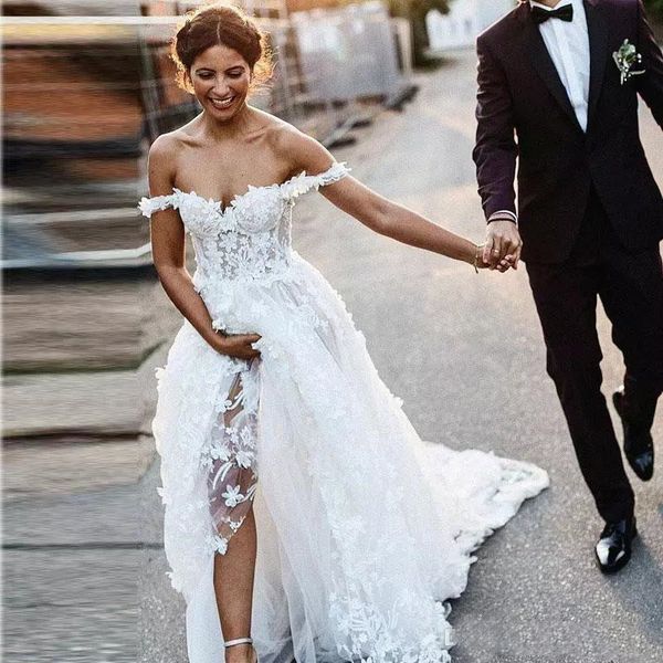 summer 2019 bohemian white wedding dress off shoulder lace 3d floral appliques a-line beach wedding dress sweep train bhoh bridal gown
summer 2019 bohemian white wedding dress off shoulder lace 3d floral appliques a-line beach wedding dress sweep train bhoh bridal gown