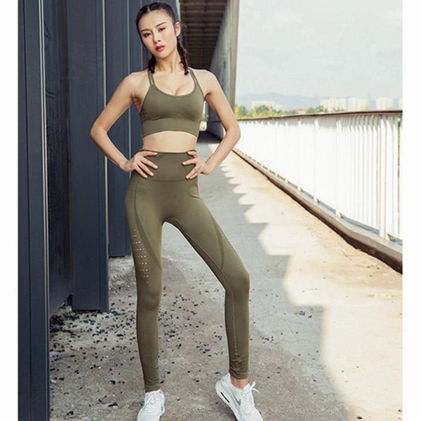 for sale 2019 women tracksuit solid yoga set running fitness jogging bra leggings sports suit gym sportswear dance workout clothes, White;red
for sale 2019 women tracksuit solid yoga set running fitness jogging bra leggings sports suit gym sportswear dance workout clothes, White;red