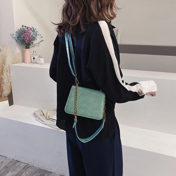 2020 fashion messenger bags for women decoration ladies party handbags purses leather small shoulder handbag sac
2020 fashion messenger bags for women decoration ladies party handbags purses leather small shoulder handbag sac