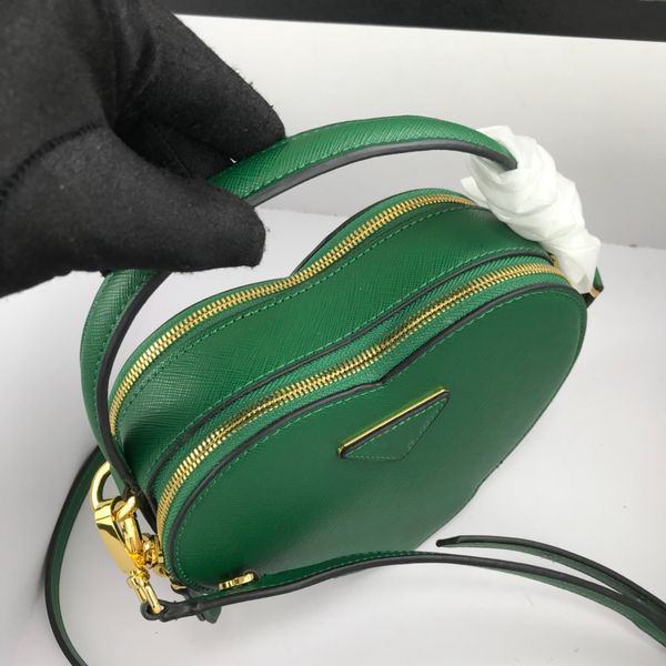 designer handbags fashion love heartsatchel designer shoulder bag chain handbag luxury crossbody purse lady tote bags love heart
designer handbags fashion love heartsatchel designer shoulder bag chain handbag luxury crossbody purse lady tote bags love heart
