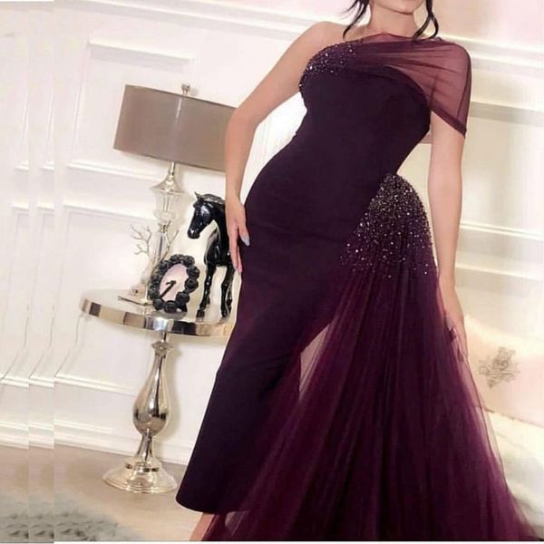 2019 arabic one shoulder satin short evening dresses ruched tull beaded stones formal prom dresses party gowns, Black;red
2019 arabic one shoulder satin short evening dresses ruched tull beaded stones formal prom dresses party gowns, Black;red