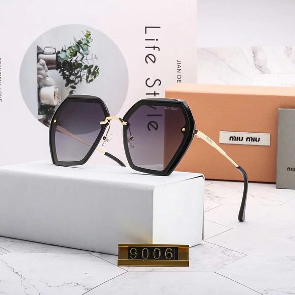 luxry sunglasses designer sunglasses summer brand glasses for womens new arrive stylish adumbral sunglass uv400 with box, White;black
luxry sunglasses designer sunglasses summer brand glasses for womens new arrive stylish adumbral sunglass uv400 with box, White;black