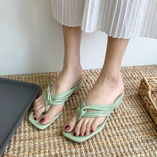 trendy rope design high heel slippers women summer shoes clip toe transparent heel sandals outdoor square women flip flops, Black
trendy rope design high heel slippers women summer shoes clip toe transparent heel sandals outdoor square women flip flops, Black