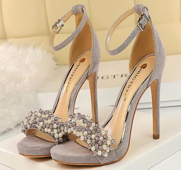 women's leather fine-heeled sandals, 2019 new pearl buckle with open toe high heels, size: 34-40, grey, Black
women's leather fine-heeled sandals, 2019 new pearl buckle with open toe high heels, size: 34-40, grey, Black