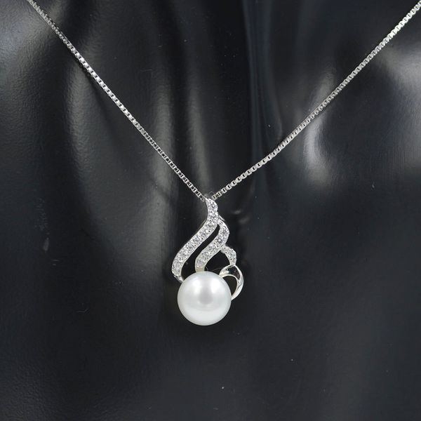 2019 sterling silver flame design pendant necklace for women valentine's day gift with natural freshwater pearls
2019 sterling silver flame design pendant necklace for women valentine's day gift with natural freshwater pearls
