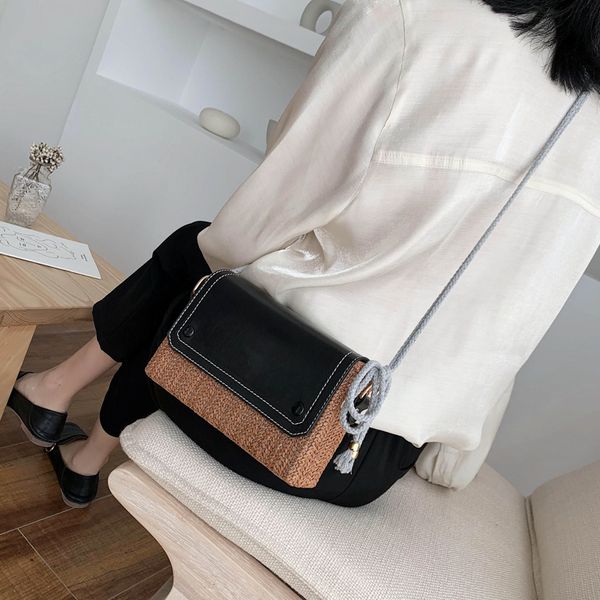 new 2020 female handbags straw trend women crossbody lovely fresh wild england shoulder lady bags for women
new 2020 female handbags straw trend women crossbody lovely fresh wild england shoulder lady bags for women