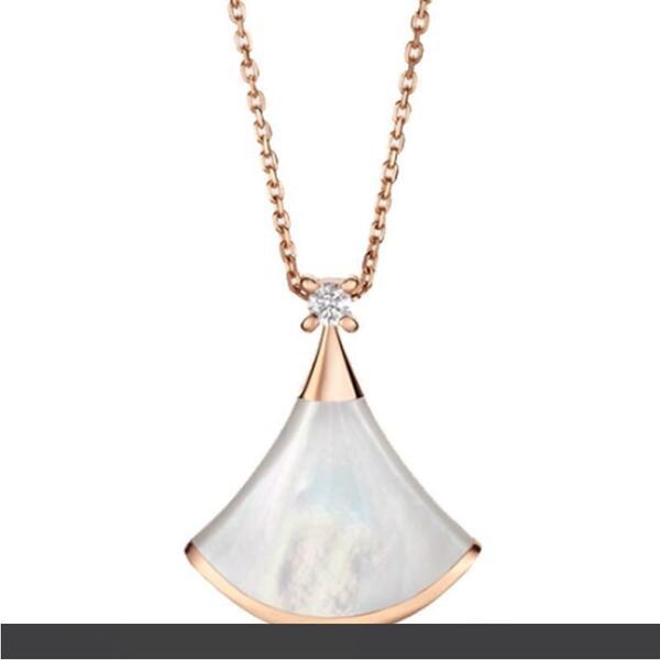 designer b 925 sterling silver fan shaped skirt dress women pendant necklace valentine's day gift wedding jewelry 1:1 high quanlity hot
designer b 925 sterling silver fan shaped skirt dress women pendant necklace valentine's day gift wedding jewelry 1:1 high quanlity hot