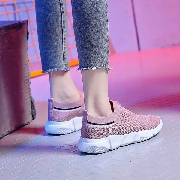 large size athletic shoes netting surface running shoes casual breathable anti-slip women's couple's, Black
large size athletic shoes netting surface running shoes casual breathable anti-slip women's couple's, Black