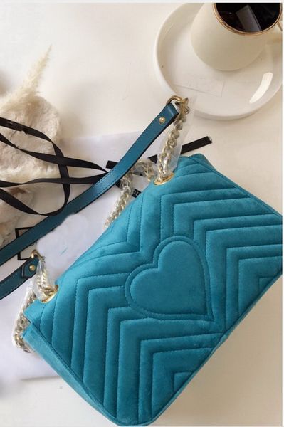 7 коло бесплатного транспорта Marmont бархат роскошных сумок женщины сумка дизайнер
7 коло бесплатного транспорта Marmont бархат роскошных сумок женщины сумка дизайнер