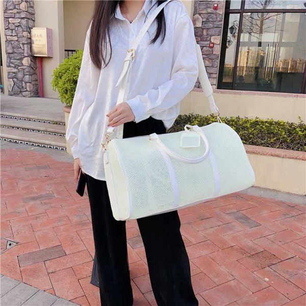 women fashion luminous boston bags large capacity tote package high-quality ladies crossbody bags classic convenient travel
women fashion luminous boston bags large capacity tote package high-quality ladies crossbody bags classic convenient travel
