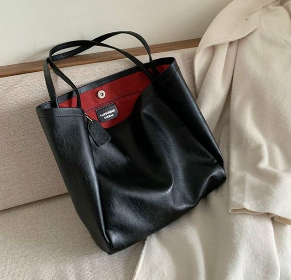 luxury women oversize handbag designer lady large capacity single shoulder bag classic plain big bags tote bag/6
luxury women oversize handbag designer lady large capacity single shoulder bag classic plain big bags tote bag/6