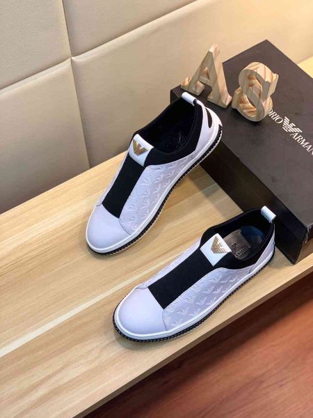 new italian high-end brand men's shoes imported italian leather face sheepskin lining rubber bottom comfortable walking men's shoe, Black
new italian high-end brand men's shoes imported italian leather face sheepskin lining rubber bottom comfortable walking men's shoe, Black